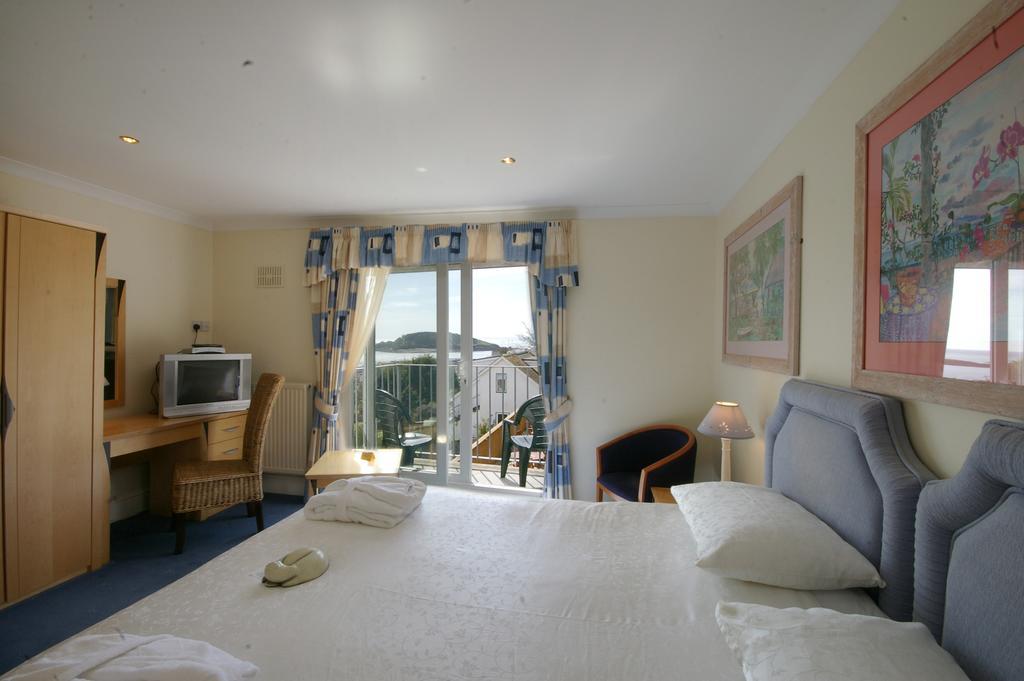 Fieldhead Hotel & Horizons Restaurant Saltash Oda fotoğraf